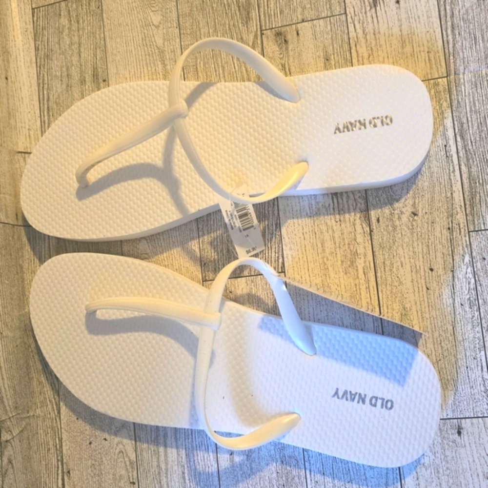 Old Navy White Sandals